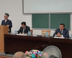 ИШТИРОК ВА СУХАНРОНИИ САИДМУКАРРАМ АБДУҚОДИРЗОДА- РАИСИ ШӮРОИ УЛАМОИ ТОҶИКИСТОН ДАР ҲАМОИШИ ИЛМӢ-АМАЛӢ ЗЕРИ УНВОНИ “СИЁСИСОЗИИ ИСЛОМ ВА ХАТАРИ ОН БА АМНИЯТИ СИЁСӢ ВА СУБОТИ ҶОМЕА”